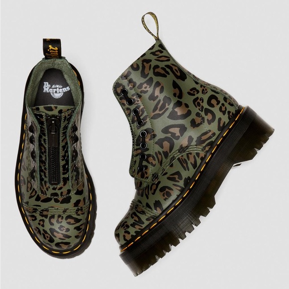DR. MARTENS SINCLAIR PLATFORM BOOTS - Picture 10 of 15